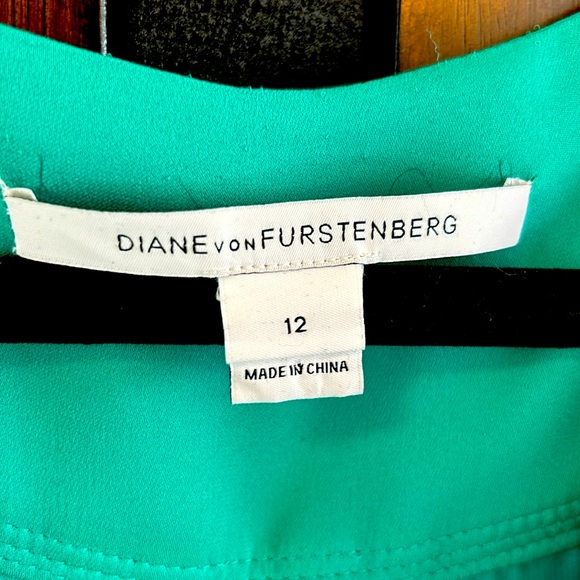Diane von Furstenberg dress with wrap detail in seafoam shade of blueish green - Picture 2 of 16